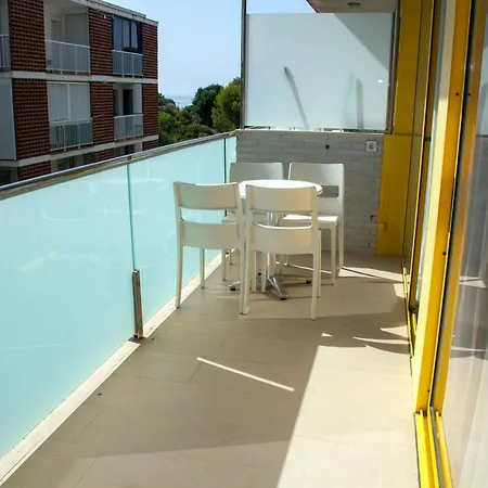 4 Appartement *